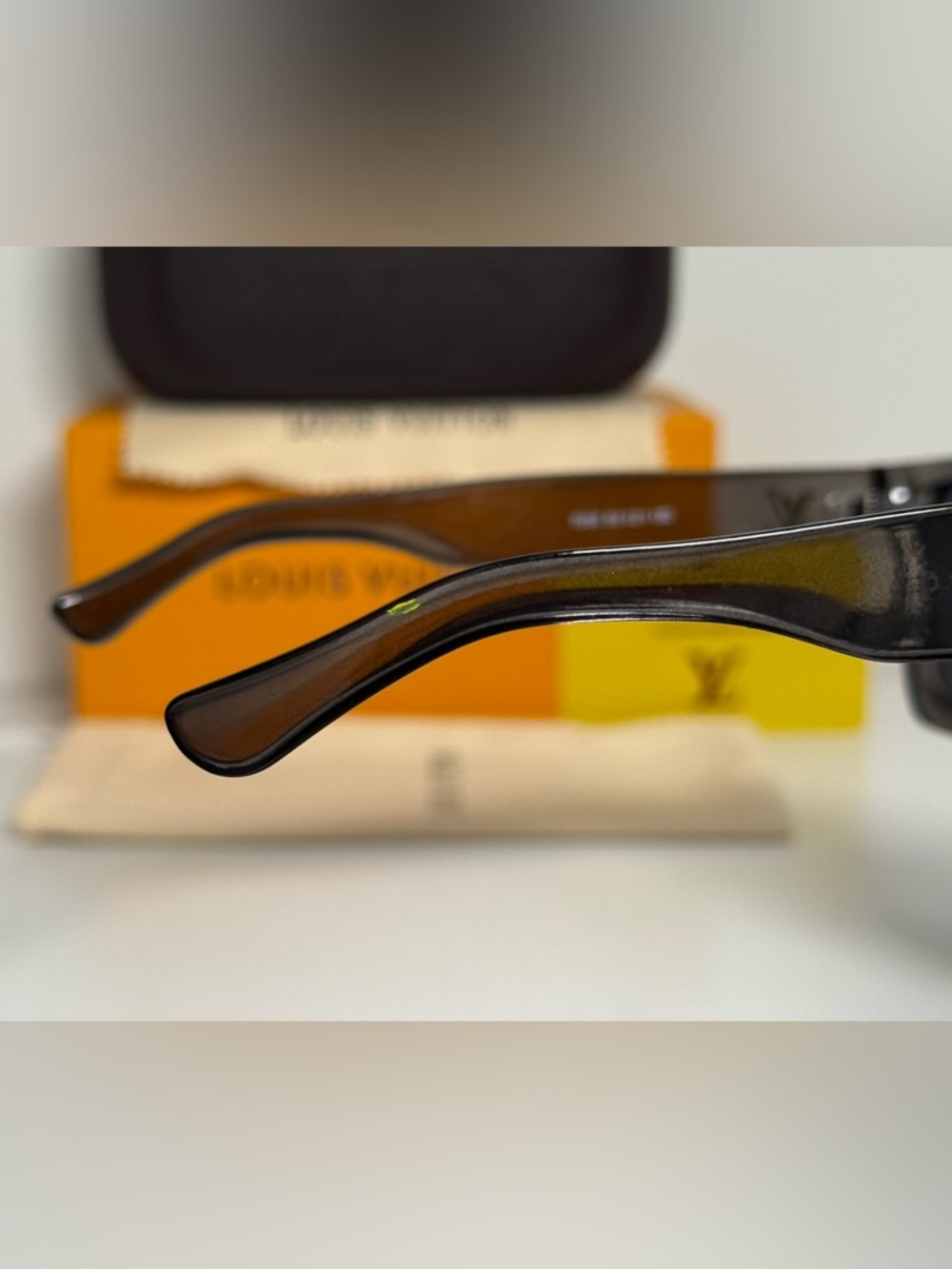 Louis Vuitton Square Sunglasses in Smoky Brown - Picture 4 of 4